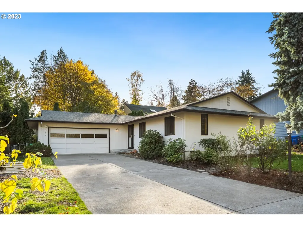 3248 Sw Wilbard Street Portland OR 97219