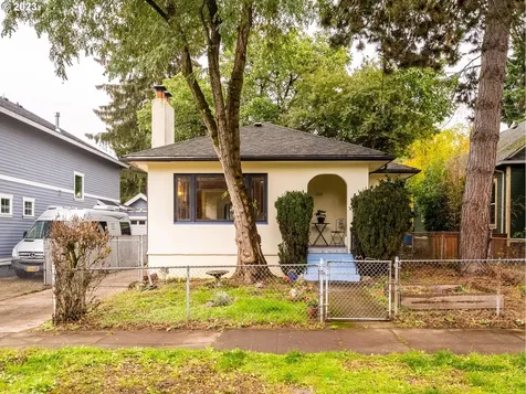 4822 Ne 11th Avenue Portland OR 97211