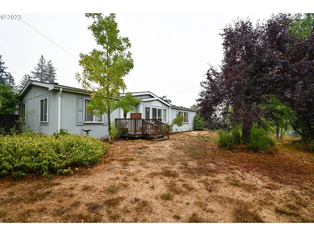 8765 Highway 42 Tenmile OR 97481