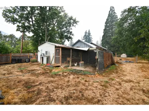 8765 Highway 42 Tenmile OR 97481
