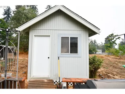 8765 Highway 42 Tenmile OR 97481