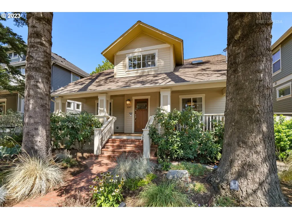 4907 N Amherst Street Portland OR 97203