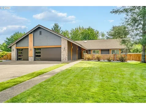 216 Nw West Hills Drive Mcminnville OR 97128