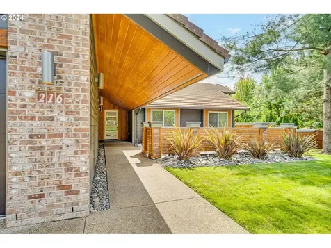 216 Nw West Hills Drive Mcminnville OR 97128