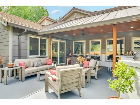 216 Nw West Hills Drive Mcminnville OR 97128