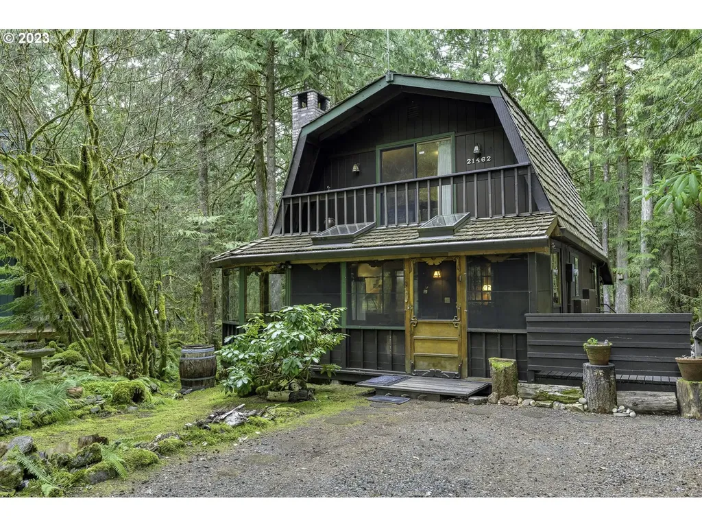 21462 E Glacier Court Rhododendron OR 97049