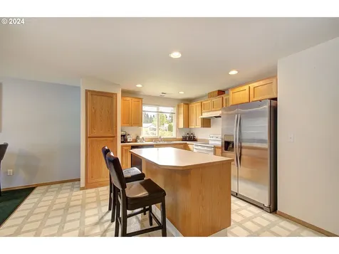 9707 Ne 104th Court Vancouver WA 98662