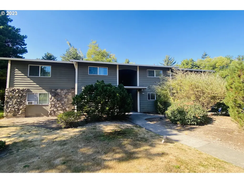 6817 Sw Terri Court Portland OR 97225