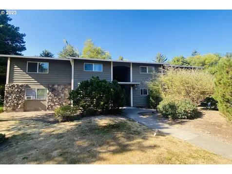 6817 Sw Terri Court Portland OR 97225