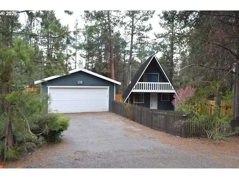 132 Ozmar Lane Crescent OR 97733