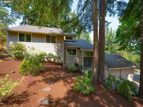 607 Startouch Drive Eugene OR 97405