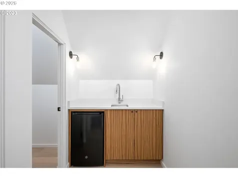 4523 SE Tibbetts Street Portland OR 97206