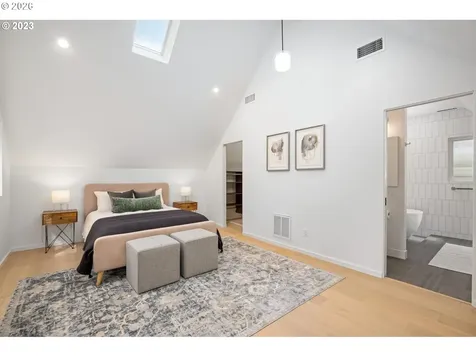 4523 SE Tibbetts Street Portland OR 97206