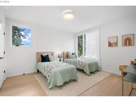 4523 SE Tibbetts Street Portland OR 97206