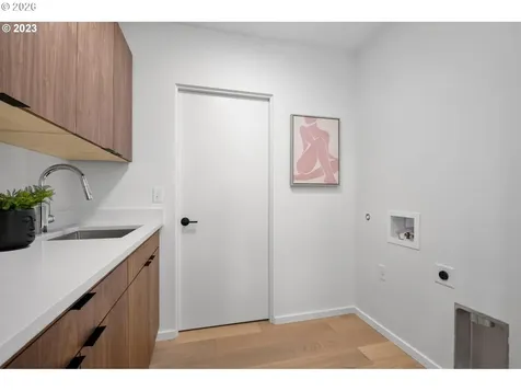 4523 SE Tibbetts Street Portland OR 97206