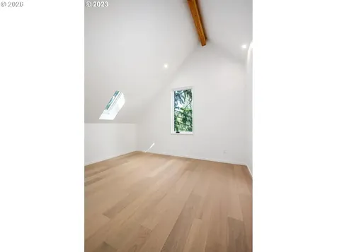 4523 SE Tibbetts Street Portland OR 97206