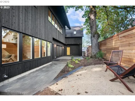 4523 SE Tibbetts Street Portland OR 97206