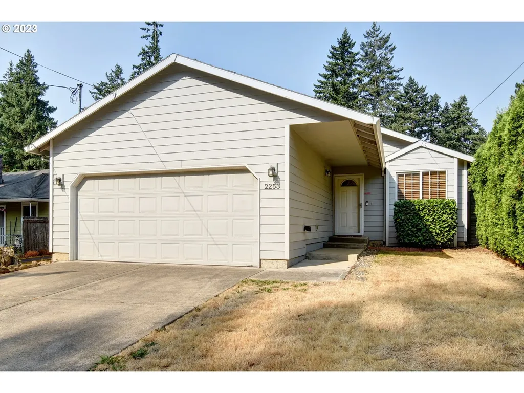 2253 Se 142nd Avenue Portland OR 97233