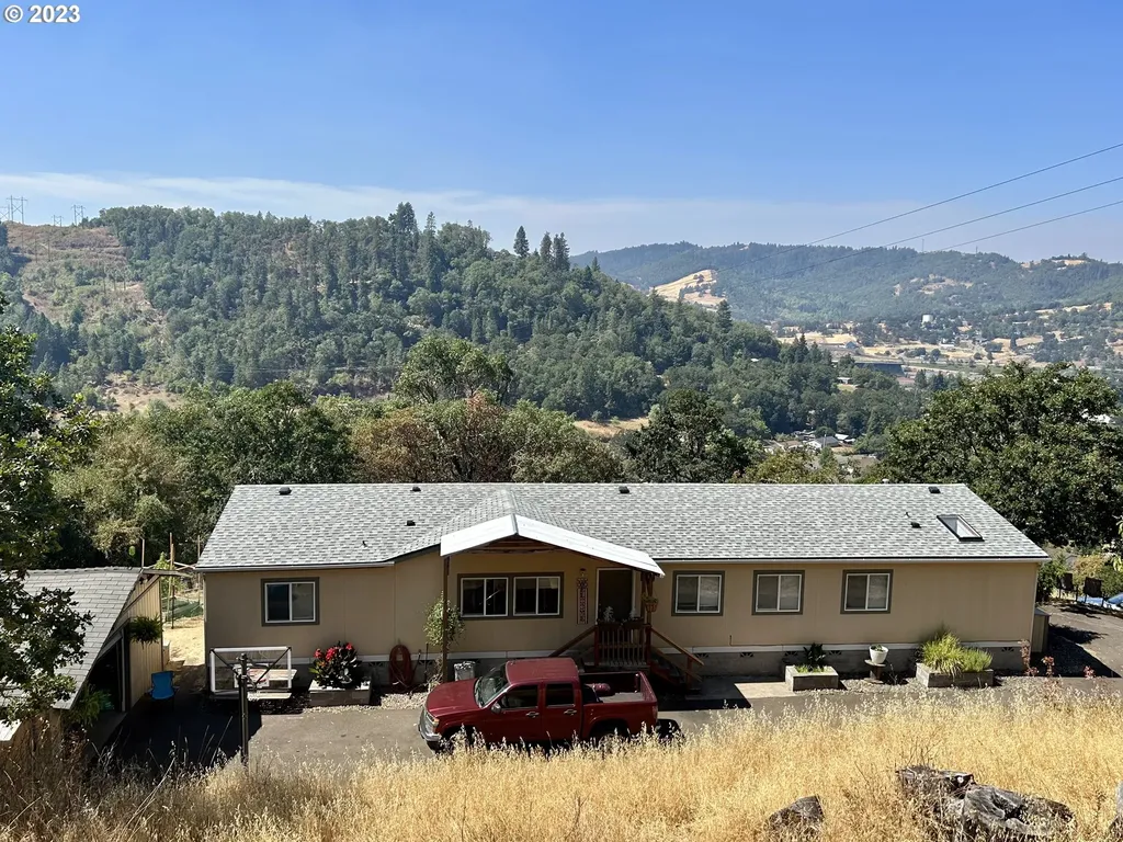 191 Cegavske Lane Roseburg OR 97470
