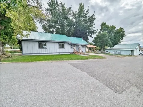 1508 Jasper Street Cove OR 97824