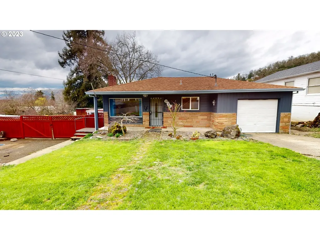 846 Ne Nash Street Roseburg OR 97470
