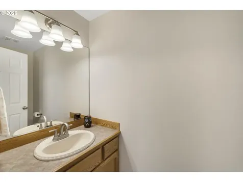 18703 SE 19th Way Vancouver WA 98683