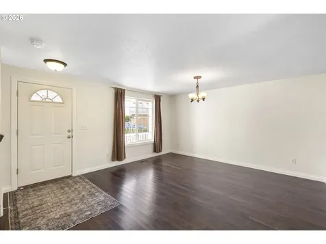 18703 SE 19th Way Vancouver WA 98683