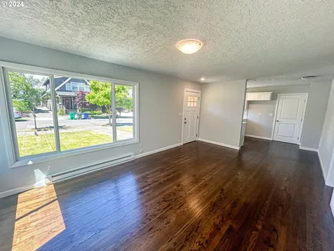 6606 Ne Rodney Avenue Portland OR 97211
