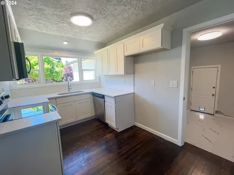 6606 Ne Rodney Avenue Portland OR 97211