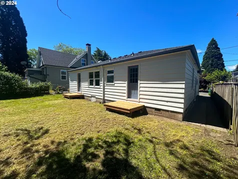 6606 Ne Rodney Avenue Portland OR 97211