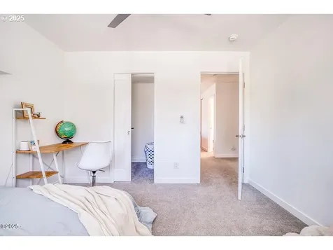 140 NW Lancer Street Lincoln City OR 97367
