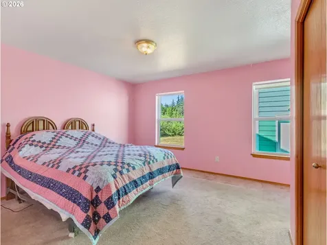 1451 SW Alder Avenue Warrenton OR 97146