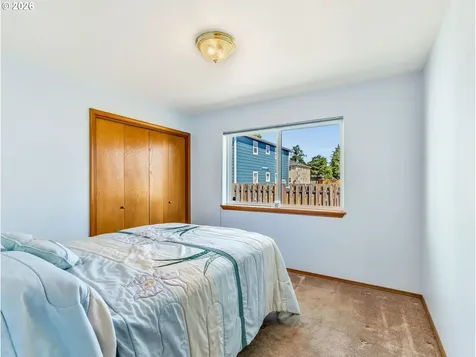 1451 SW Alder Avenue Warrenton OR 97146