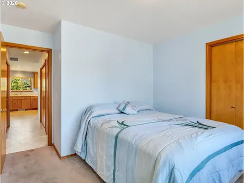 1451 SW Alder Avenue Warrenton OR 97146