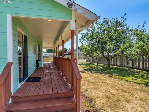 1451 SW Alder Avenue Warrenton OR 97146