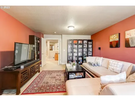 8734 SW 184th Drive Beaverton OR 97007