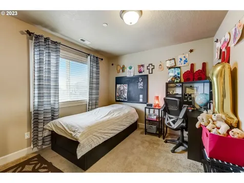 8734 SW 184th Drive Beaverton OR 97007