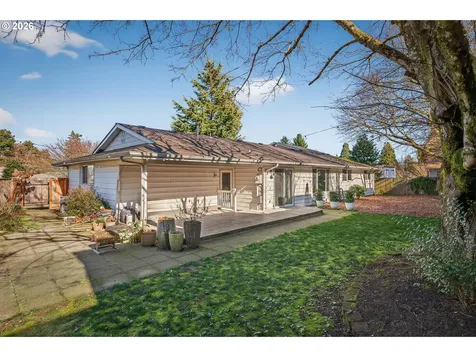 5214 NE Jessup Street Portland OR 97218
