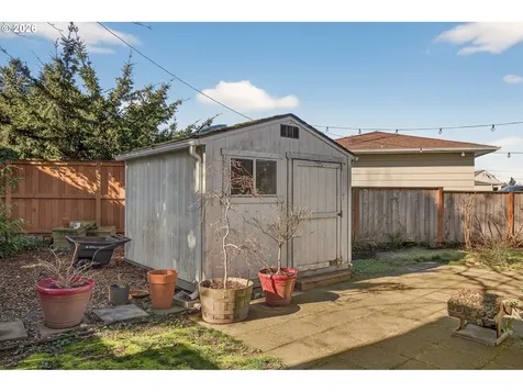 5214 NE Jessup Street Portland OR 97218