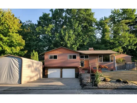 114 W Canyon View Drive Longview WA 98632