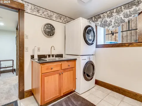 2400 H Street Vancouver WA 98663
