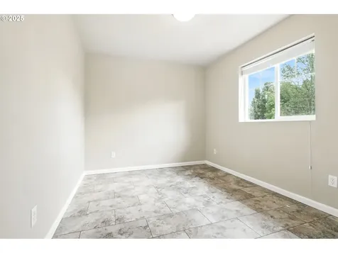 1918 NE 77th Place Vancouver WA 98664