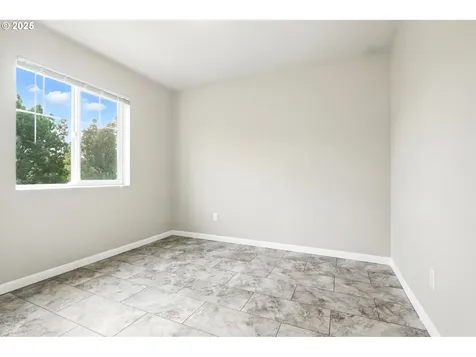 1918 NE 77th Place Vancouver WA 98664