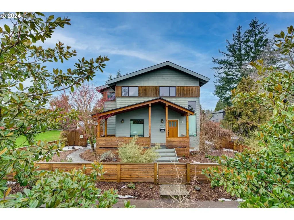 5903 Se 49th Avenue Portland OR 97206