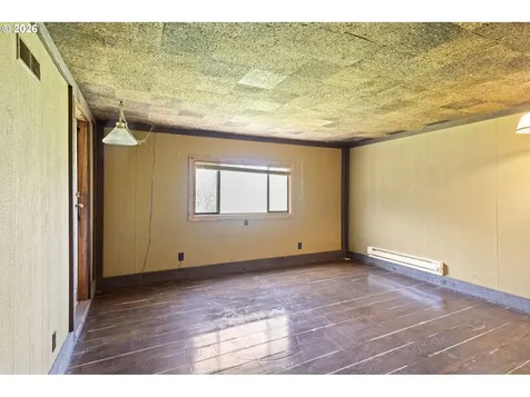 29875 Sodaville Mtn Home Road Lebanon OR 97355