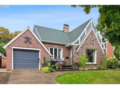 7124 Se 32nd Avenue Portland OR 97202