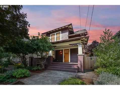 707 Se 48th Avenue Portland OR 97215