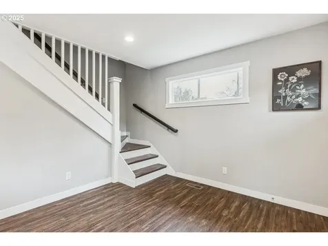 9499 N Trumbull Avenue Portland OR 97203