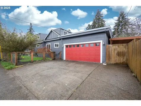 9499 N Trumbull Avenue Portland OR 97203