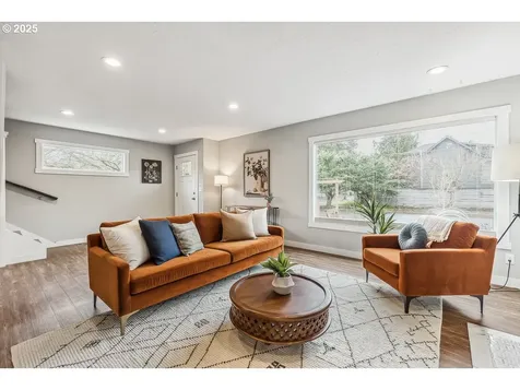 9499 N Trumbull Avenue Portland OR 97203